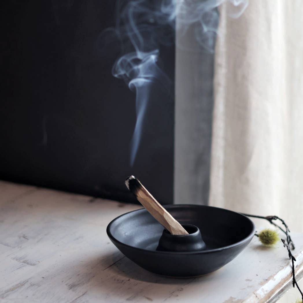 Handmade Ceramic Palo Santo Burning Dish in Black